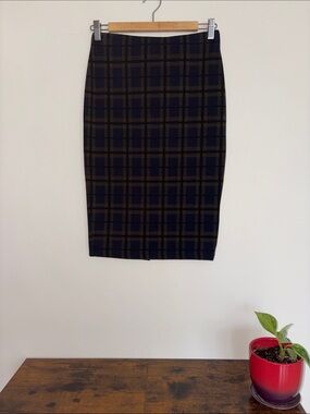 Zara Black Brown and Navy Tartan Pencil Skirt - Medium